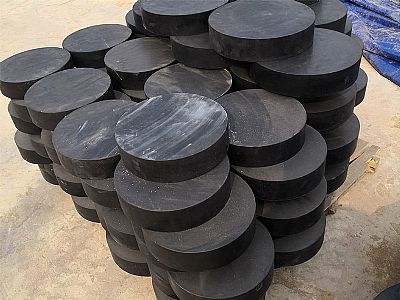 大田县板式橡胶支座由若干层橡胶片与薄钢板经加压硫化